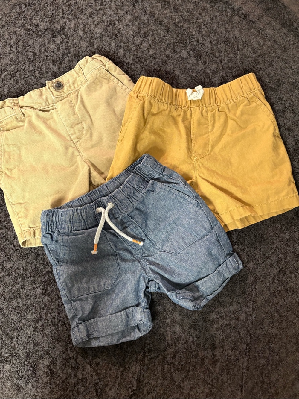 Bundle 3-Pack 18 month shorts‎
